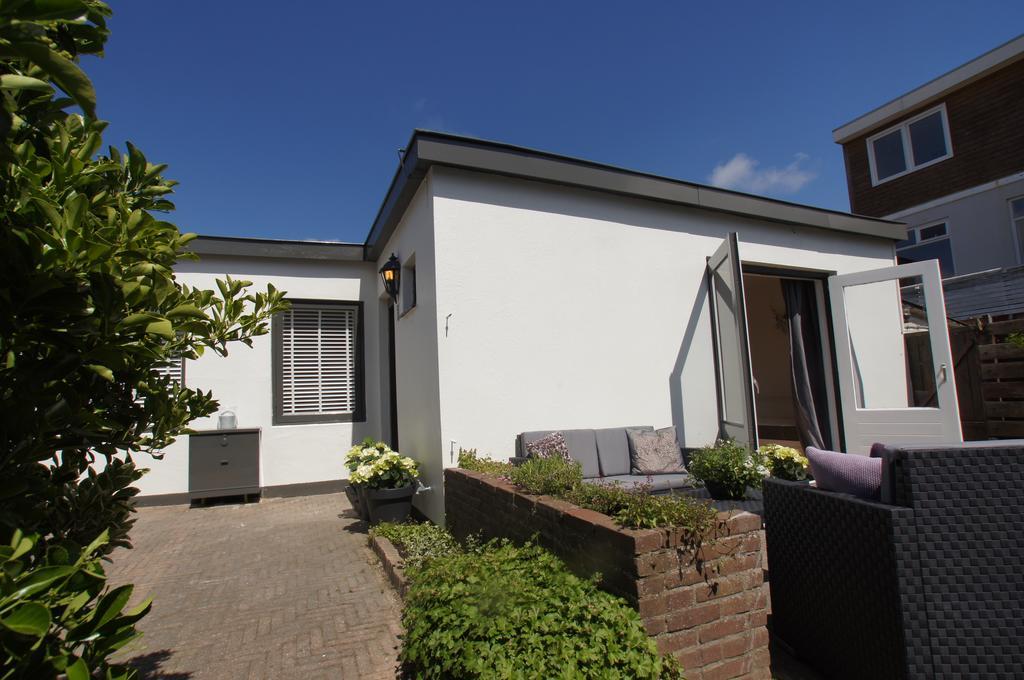 Zomerhuis Aan Zee 赞德沃特 客房 照片